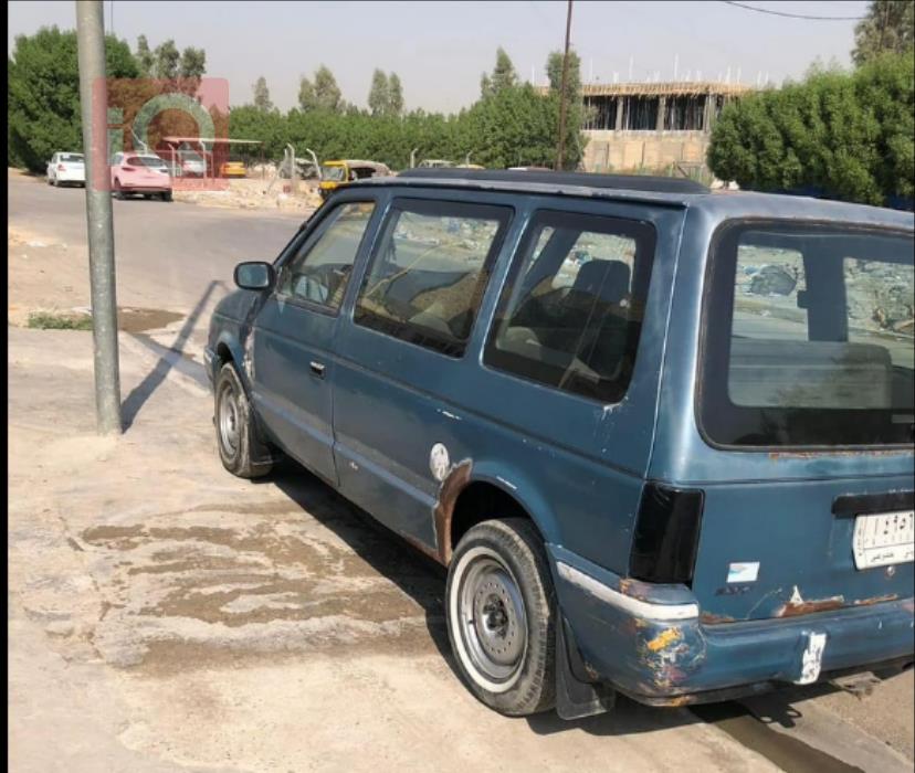 دودج كارافان